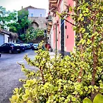Ficurinia S House